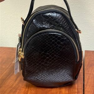 Mellow world two in one crossbody bag to belt bag *Vegan friendly*